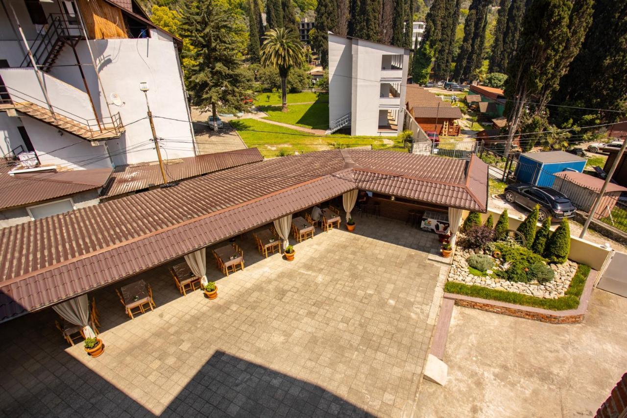 Hotel Nikopoli On Vodopadnaya 21А New Athos Zewnętrze zdjęcie