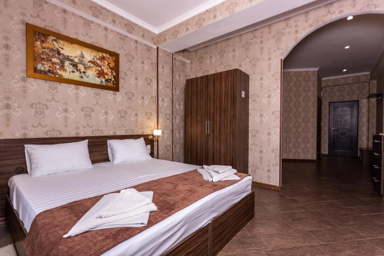 Hotel Nikopoli On Vodopadnaya 21А New Athos Zewnętrze zdjęcie