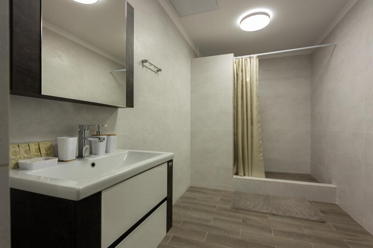 Hotel Nikopoli On Vodopadnaya 21А New Athos Zewnętrze zdjęcie