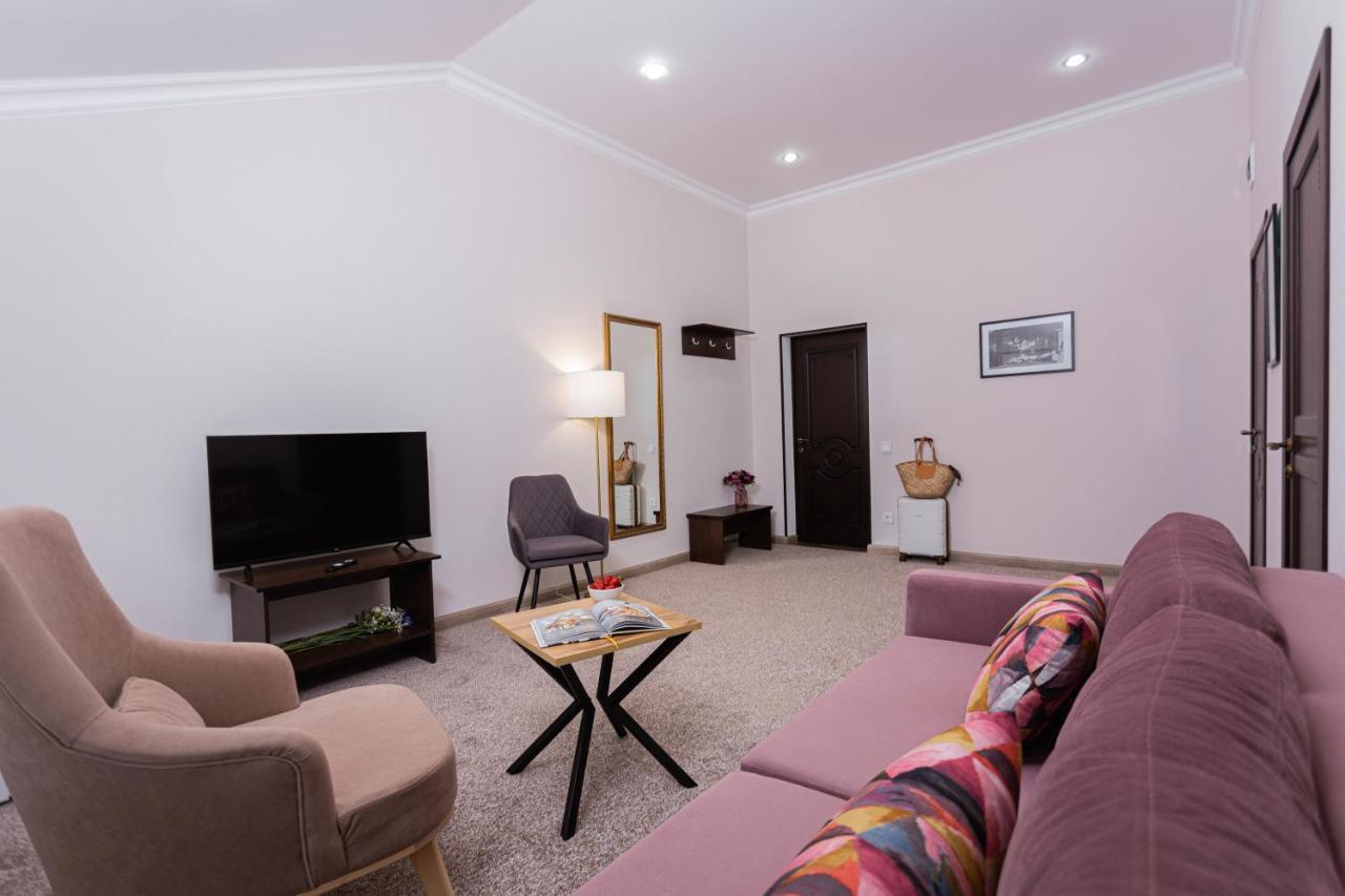 Hotel Nikopoli On Vodopadnaya 21А New Athos Zewnętrze zdjęcie