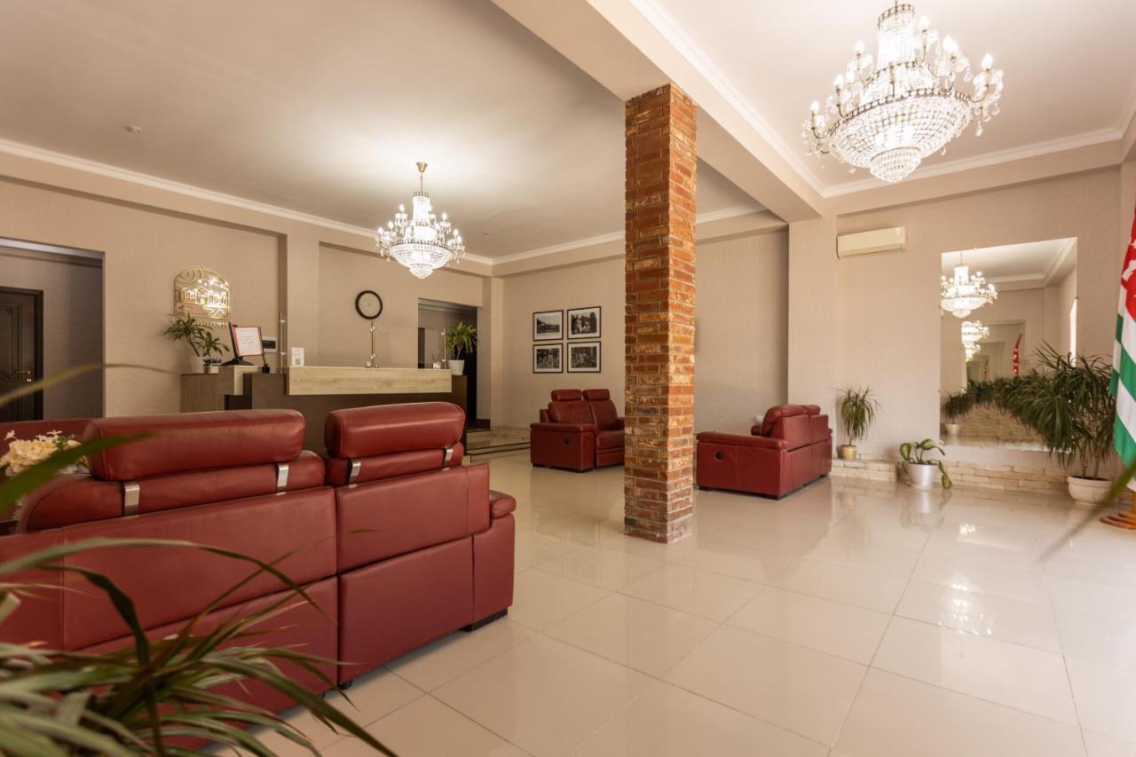 Hotel Nikopoli On Vodopadnaya 21А New Athos Zewnętrze zdjęcie